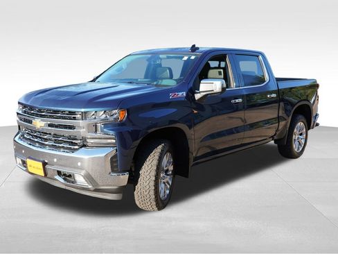 Certified 2019 Chevrolet Silverado 1500 LTZ w/ LTZ Plus Package AWD/4WD image 11