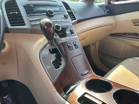 Used 2009 Toyota Venza AWD w/ Comfort Pkg image 33