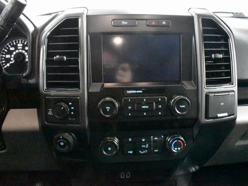 Used 2020 Ford F150 XLT w/ Equipment Group 301A Mid image 20