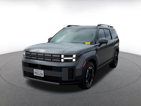 Used 2025 Hyundai Santa Fe SEL image 7