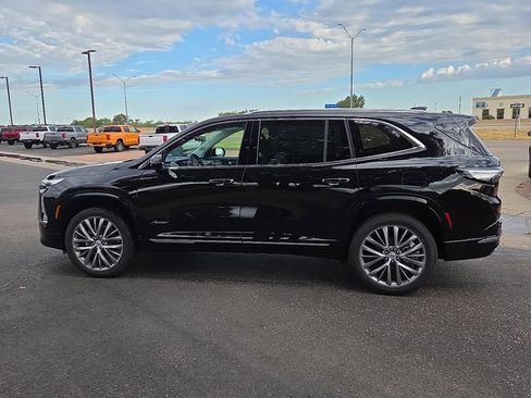 New 2026 Buick Enclave Avenir w/ LPO, All-Weather Package image 2