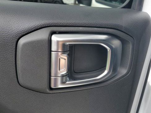 New 2025 Jeep Wrangler Sport S image 17