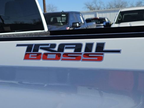 New 2026 Chevrolet Silverado 1500 Custom Trail Boss w/ LPO, Dark Essentials Package image 6