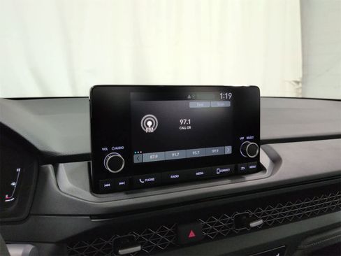 Used 2024 Honda Accord EX image 29