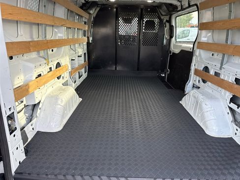 Used 2024 Ford Transit 250 Low Roof w/ Exterior Upgrade Package image 20