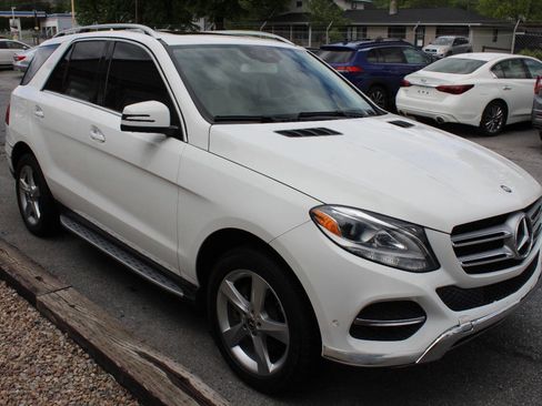 Used 2017 Mercedes-Benz GLE 350 4MATIC image 7