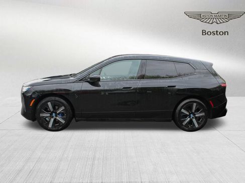 Used 2023 BMW iX xDrive50 w/ Sport Package AWD/4WD image 5