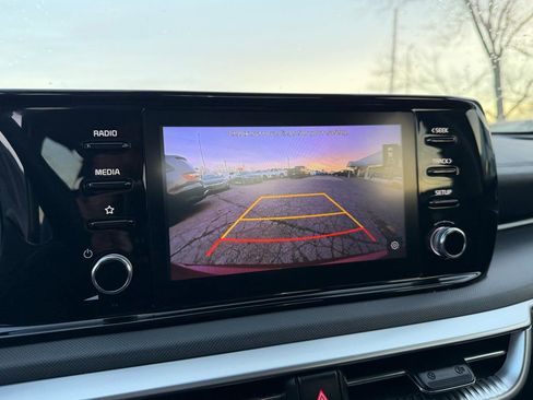 Used 2023 Kia K5 LXS image 33