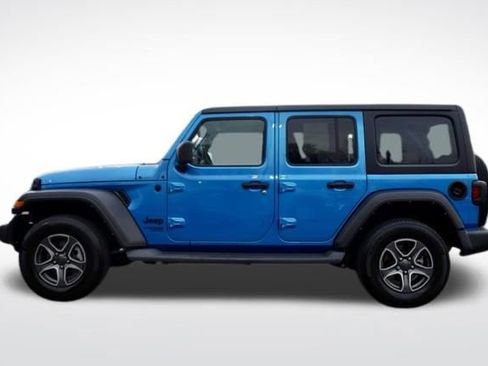 Used 2021 Jeep Wrangler Unlimited Sport image 7