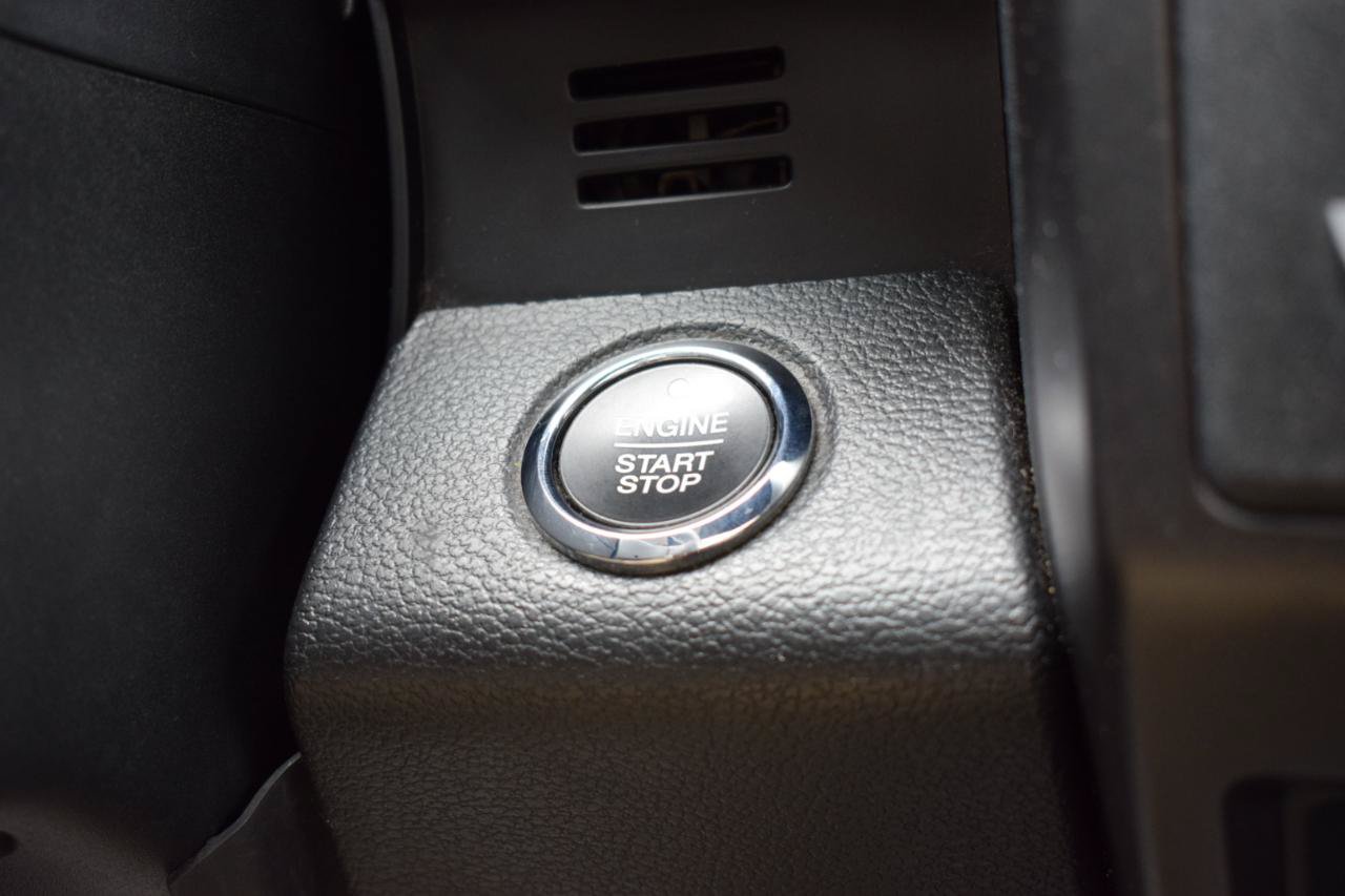 Used 2020 Ford Expedition King Ranch w/ Cargo Package AWD/4WD image 31