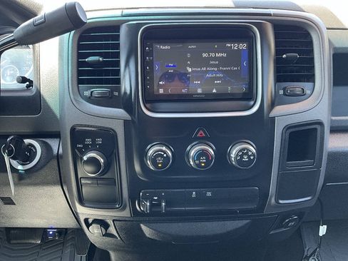 Used 2017 RAM 2500 ST w/ SXT Appearance Group AWD/4WD image 14