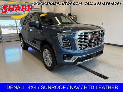 Used 2026 GMC Yukon Denali w/ Sun & Power Step Package
