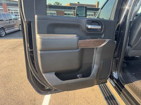Used 2021 GMC Sierra 2500 Denali w/ Denali Ultimate Package AWD/4WD image 27