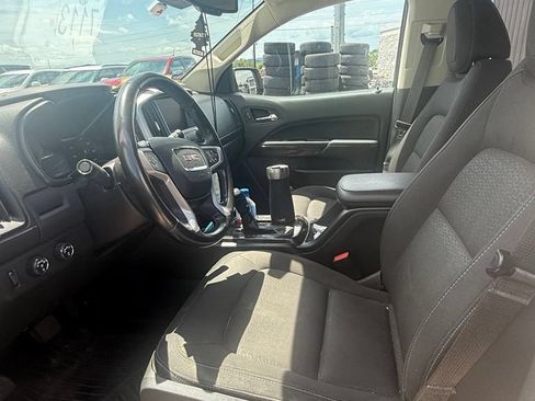 Used 2020 GMC Canyon SLE w/ Driver Alert Package AWD/4WD image 16