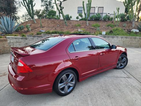 Used 2010 Ford Fusion Sport image 8