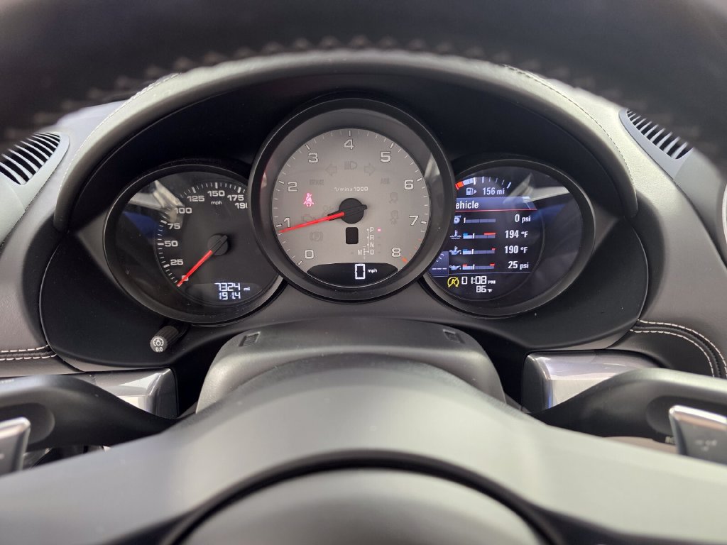 Used 2025 Porsche 718 Boxster S RWD image 19