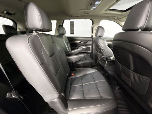 Used 2021 Kia Telluride EX w/ EX Premium Package FWD image 43
