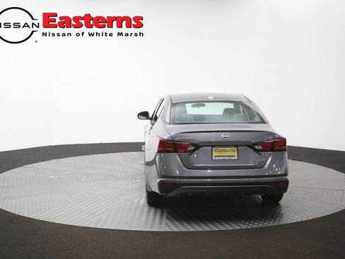 Used 2024 Nissan Altima 2.5 SV AWD/4WD image 38