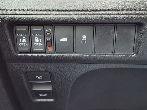 Used 2025 Honda Odyssey Sport-L image 13