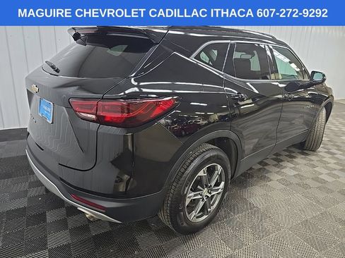 Used 2024 Chevrolet Blazer LT AWD/4WD image 12