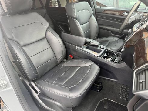 Used 2013 Mercedes-Benz ML 350 4MATIC image 4