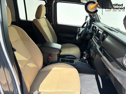Used 2022 Jeep Wrangler Unlimited Sport AWD/4WD image 31