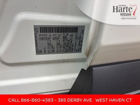 Certified 2024 Nissan Rogue S image 61