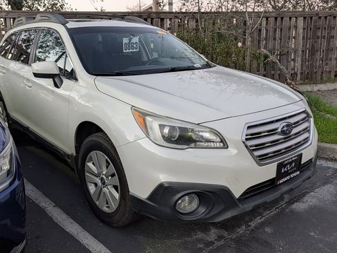 Used 2015 Subaru Outback 2.5i Premium w/ Popular Package #3 image 3
