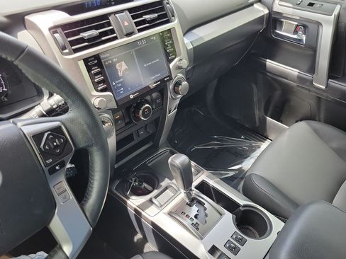 Used 2024 Toyota 4Runner SR5 Premium w/ Moonroof Package RWD image 21