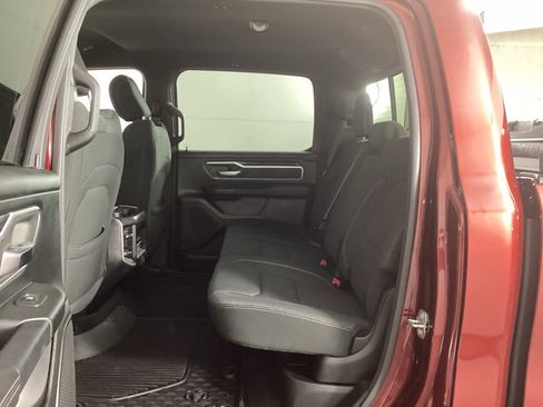 Used 2021 RAM 1500 Big Horn image 13
