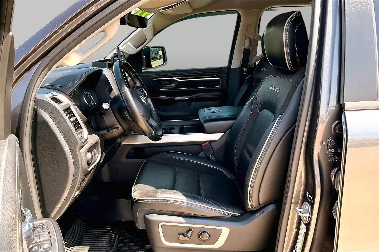 Used 2022 RAM 1500 Laramie AWD/4WD image 8