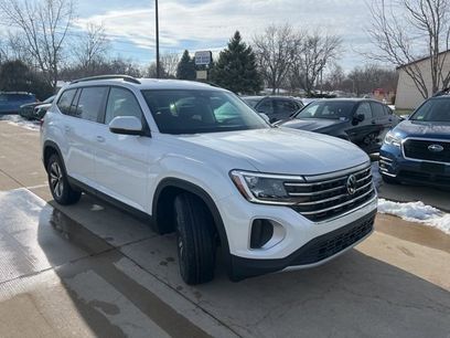 New 2026 Volkswagen Atlas SE