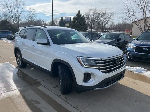 New 2026 Volkswagen Atlas SE AWD/4WD image 1