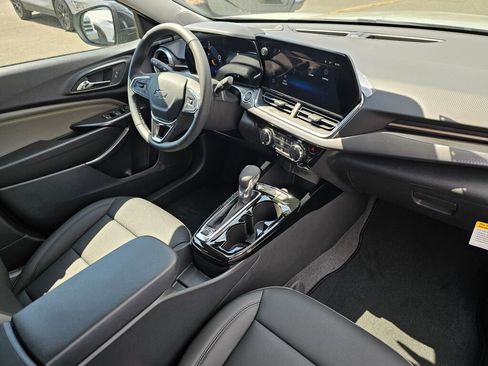 New 2026 Chevrolet Trax ACTIV FWD image 28