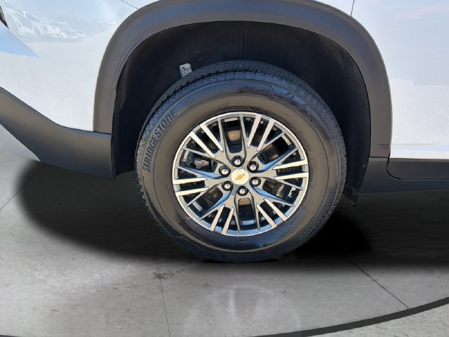 Used 2024 Chevrolet Traverse LT FWD image 29