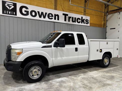 Used 2014 Ford F250 XL AWD/4WD image 4