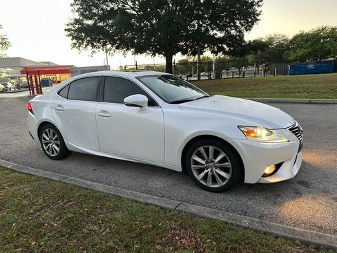 Used 2014 Lexus IS 250 image 7