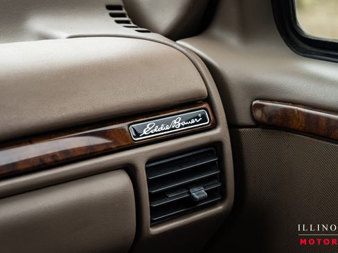 Used 1996 Ford Bronco Eddie Bauer image 26