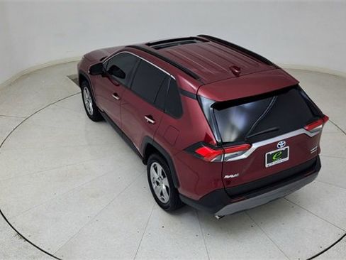 Used 2019 Toyota RAV4 Limited image 81