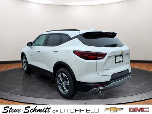 Certified 2024 Chevrolet Blazer LT w/ Convenience Package image 3