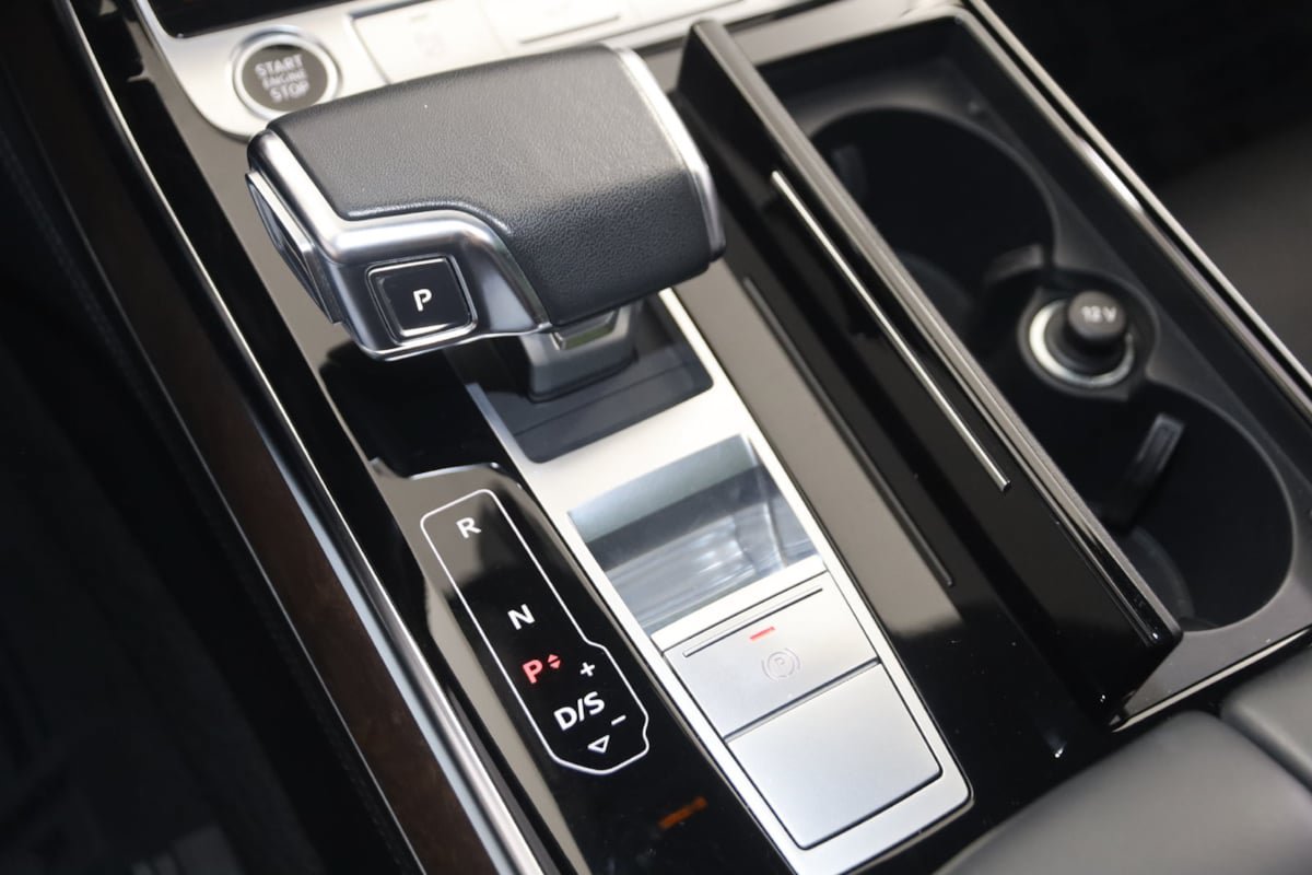 Used 2023 Audi A8 L 3.0T AWD/4WD image 7