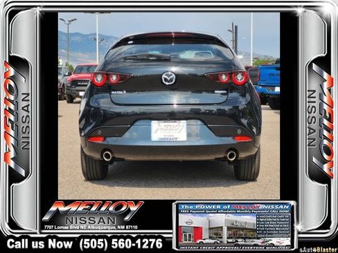 Used 2024 MAZDA MAZDA3 s FWD image 5