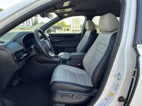 Used 2025 Honda CR-V Sport Touring image 34