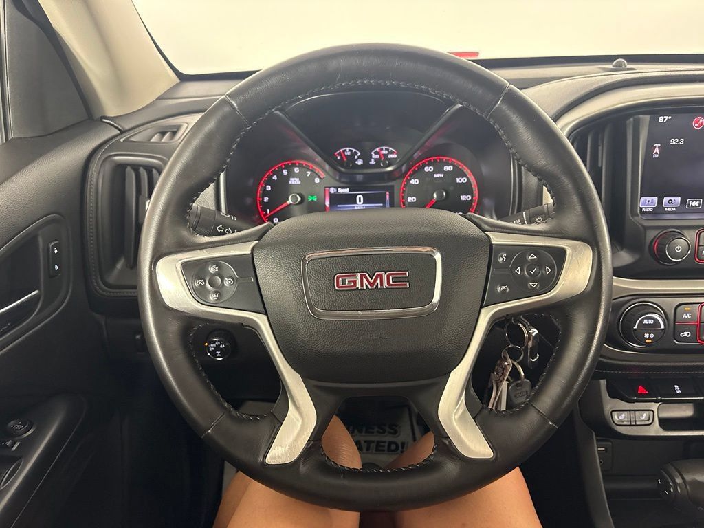 Used 2016 GMC Canyon SLT AWD/4WD image 17