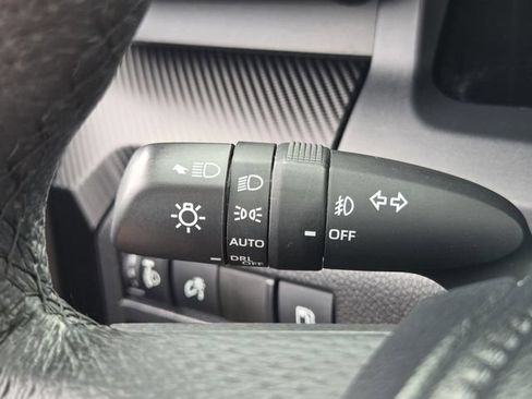 Used 2024 Toyota Tacoma TRD Pro AWD/4WD image 32