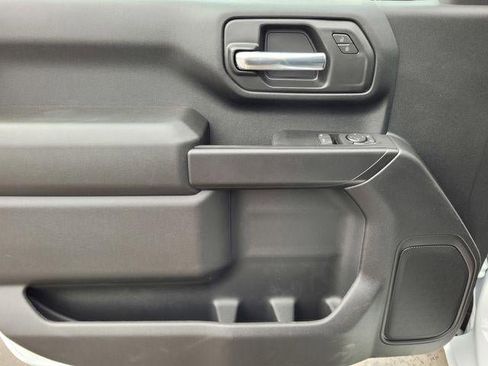 New 2026 GMC Sierra 3500 Pro w/ Convenience Package image 18