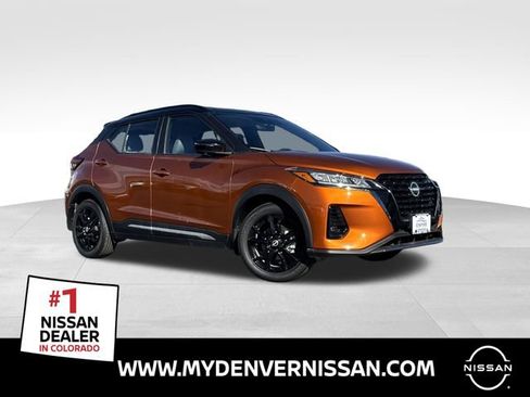 Used 2022 Nissan Kicks SR w/ Premium Package image 1