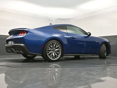 Used 2024 Ford Mustang GT Premium RWD image 31