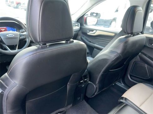 Used 2021 Ford Escape Titanium w/ Titanium Elite Package image 29