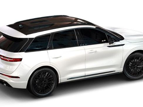 New 2026 Lincoln Corsair Reserve FWD image 3